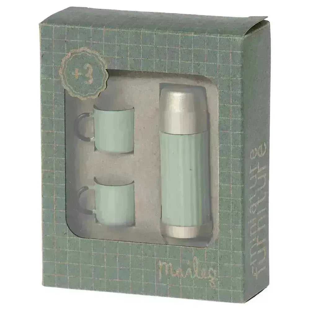 Termo con tazas para ratoncitos