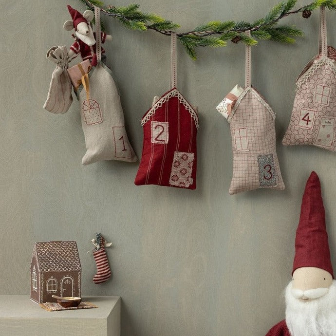Santa Mouse