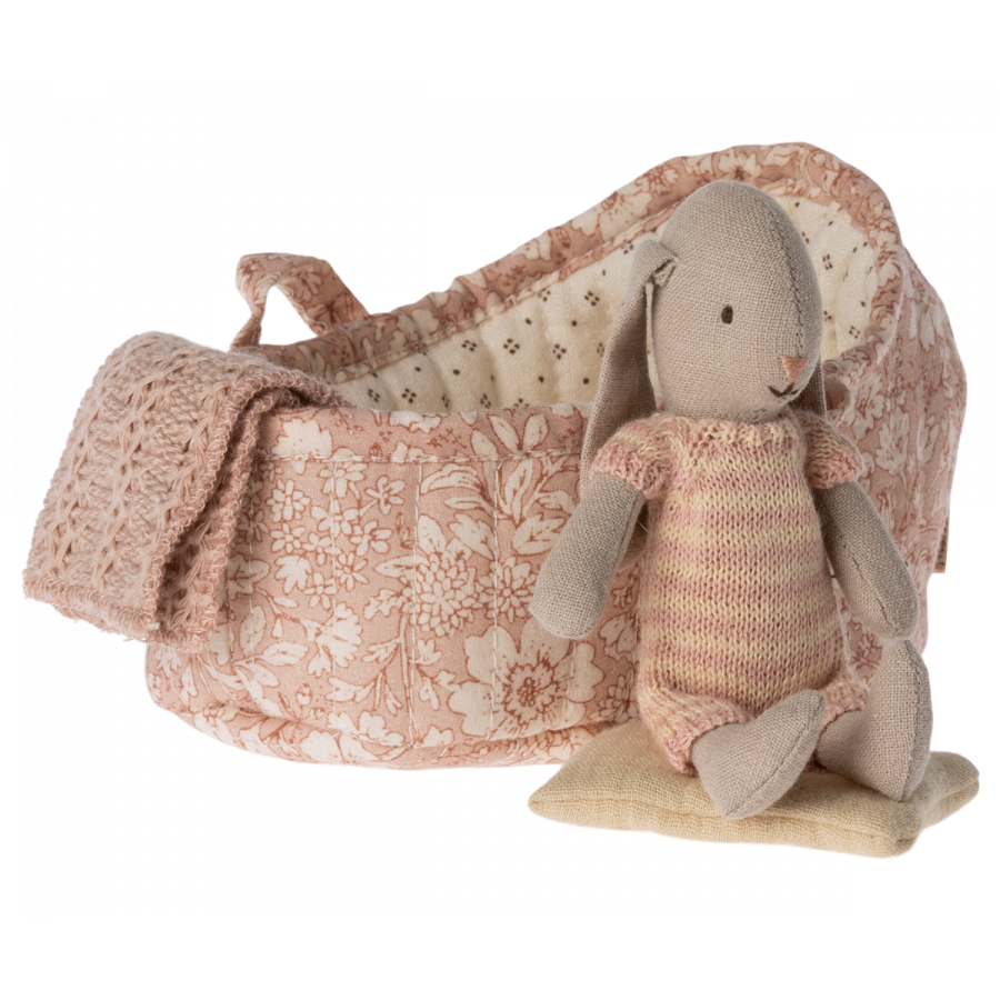 Conejitos en moises (Bunny in carry cot) - Micro