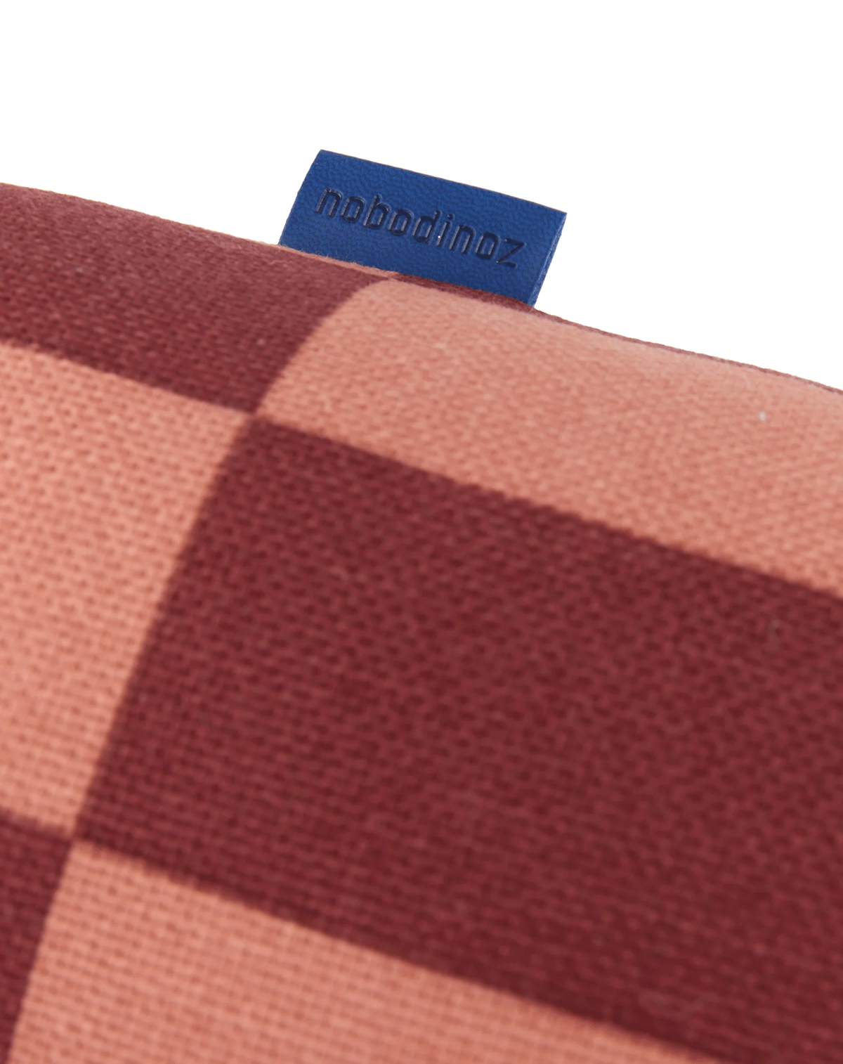 Cojín vibes cylinder - Maroon tiles