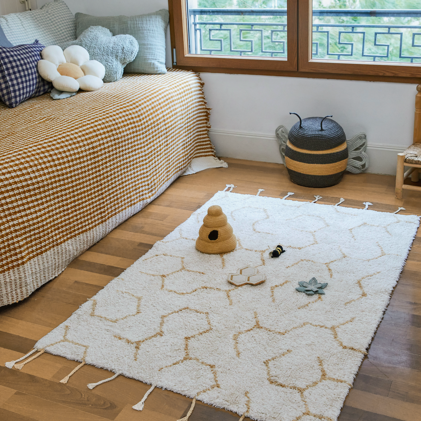 Alfombra de juego lavable - Pollination (90 x 130 cm)