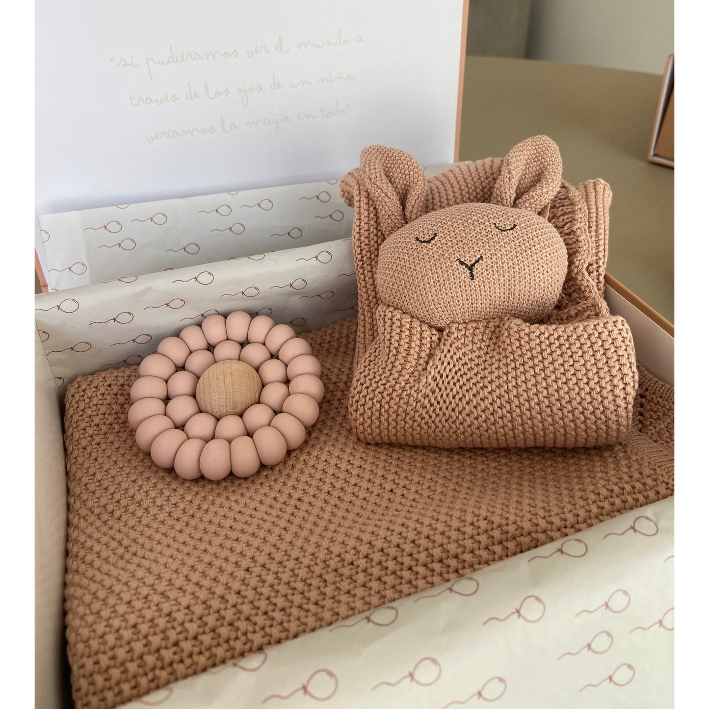 Caja de regalo - Baby knitted rose