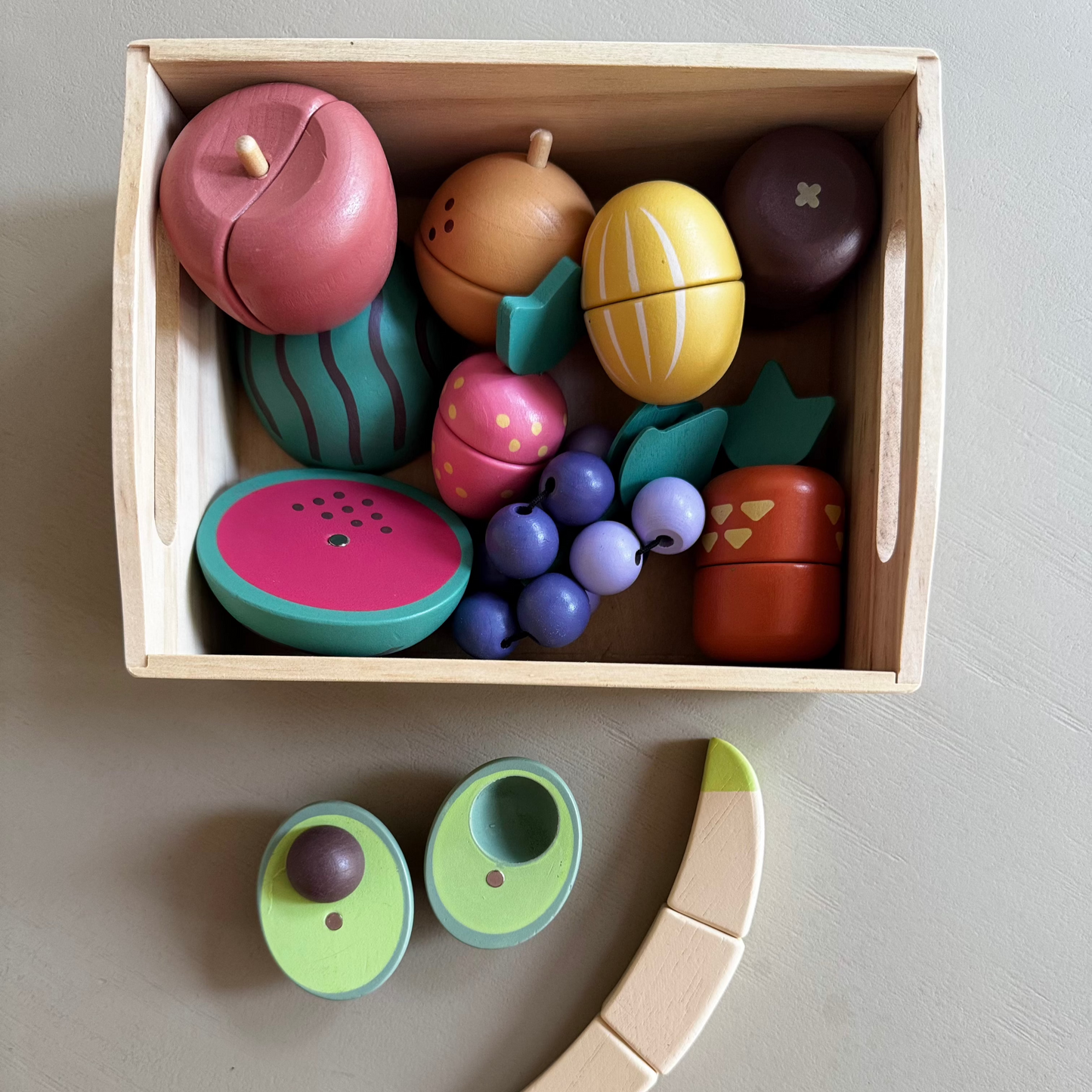 Caja de frutas con imán