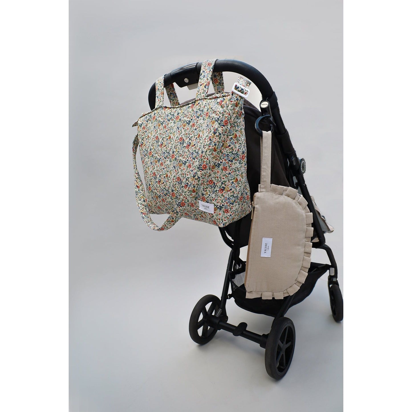 Bolso pañalero para coche - Flowers