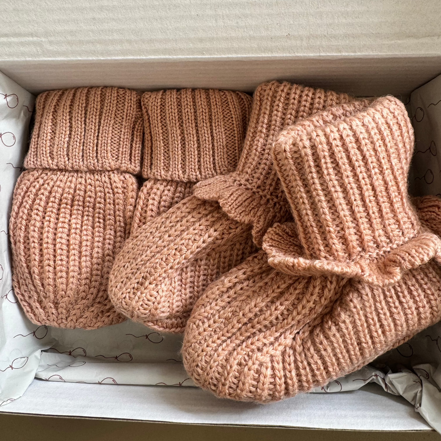 Caja de regalo Warm baby lana merino x Konges Slojd