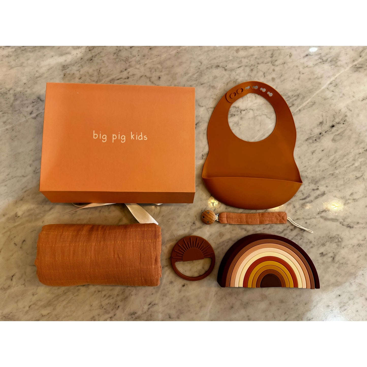 Caja de regalo - Born to play terracota