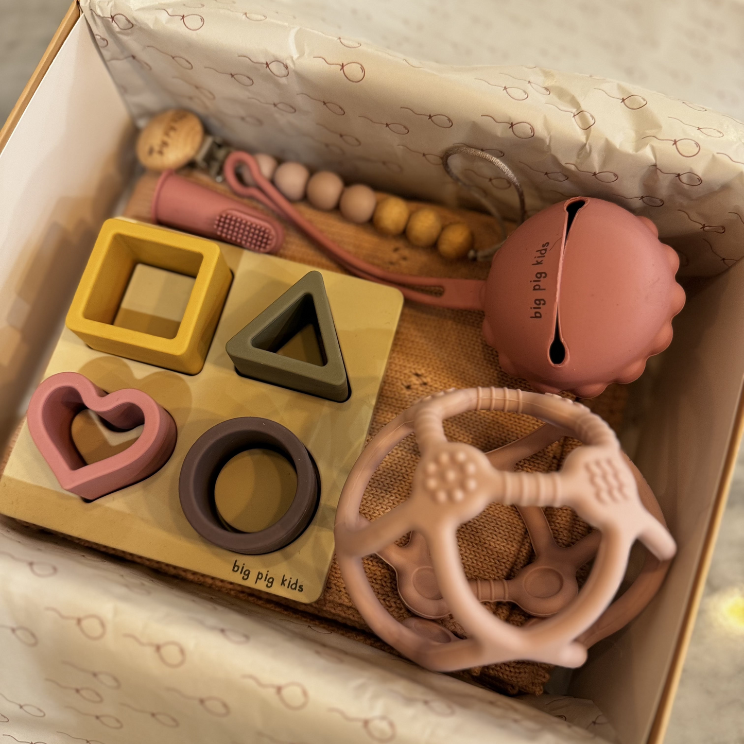 Caja de regalo - Born to play dusty