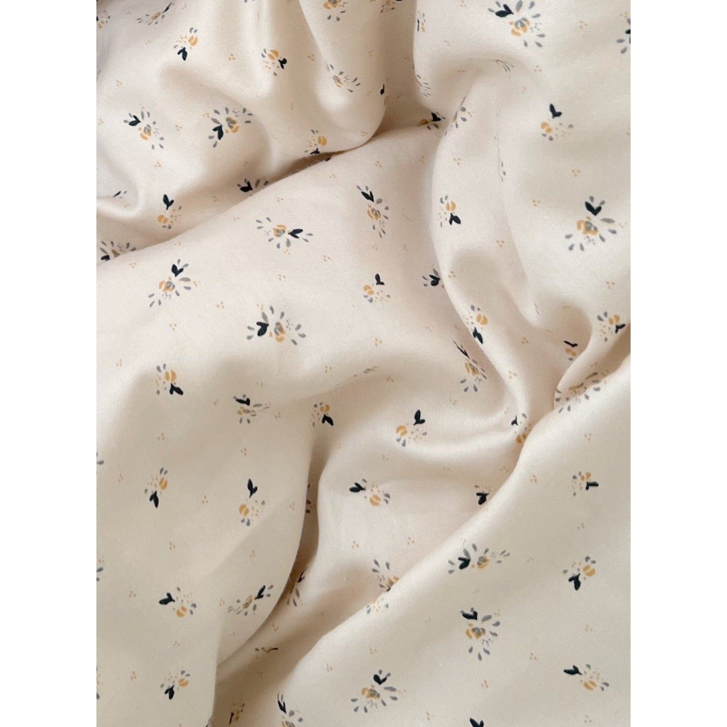 Protector Cuna / Cama - Petales