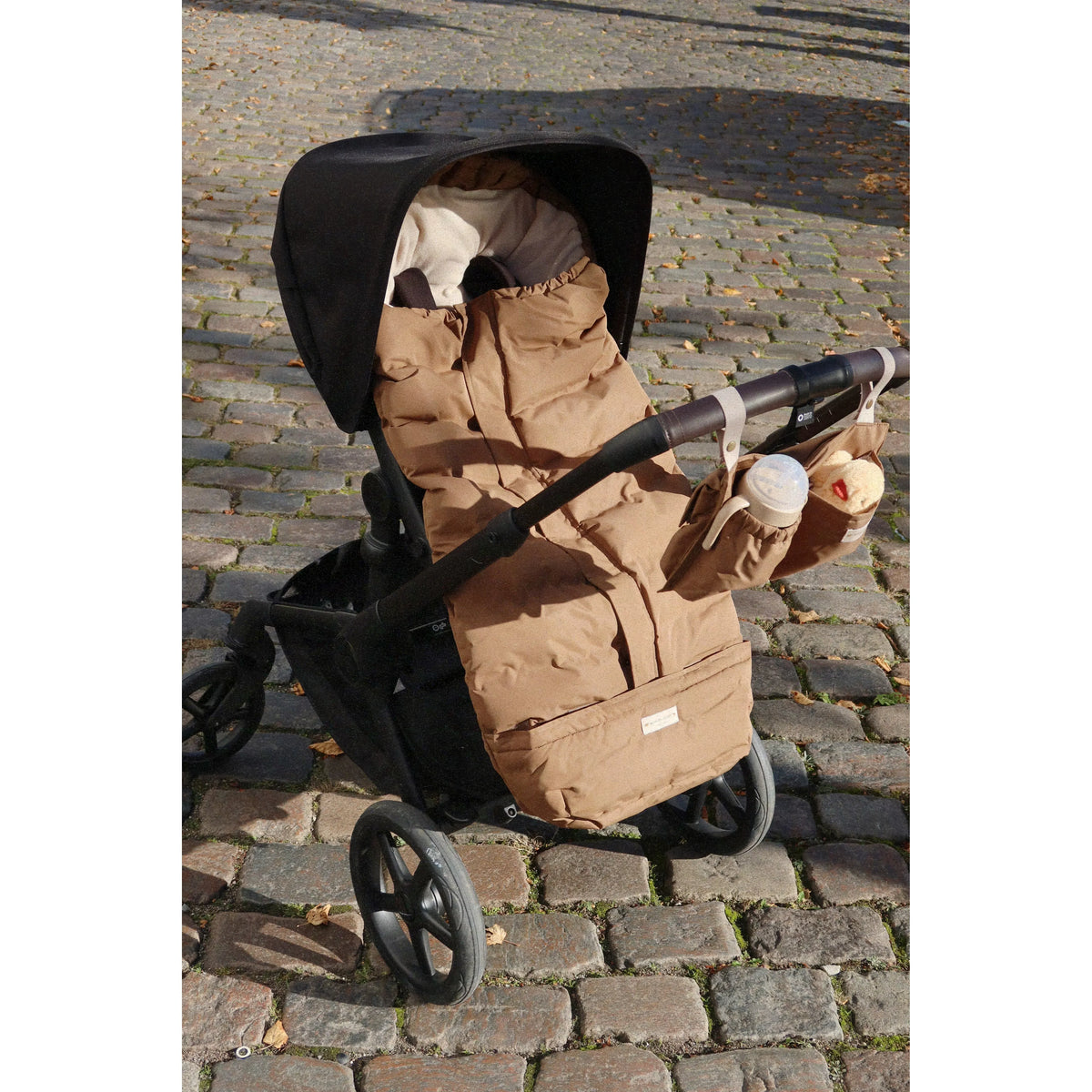 Saco de paseo Nemuri footmuff