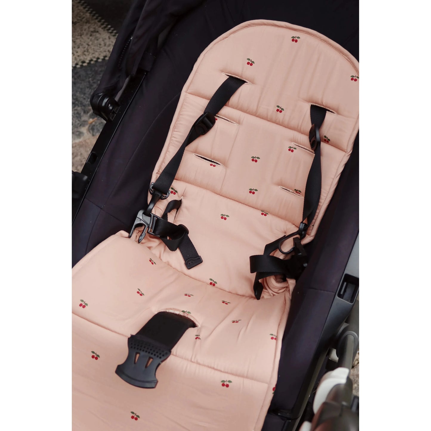 Protector / funda acolchada universal para coches - Cherry Blush