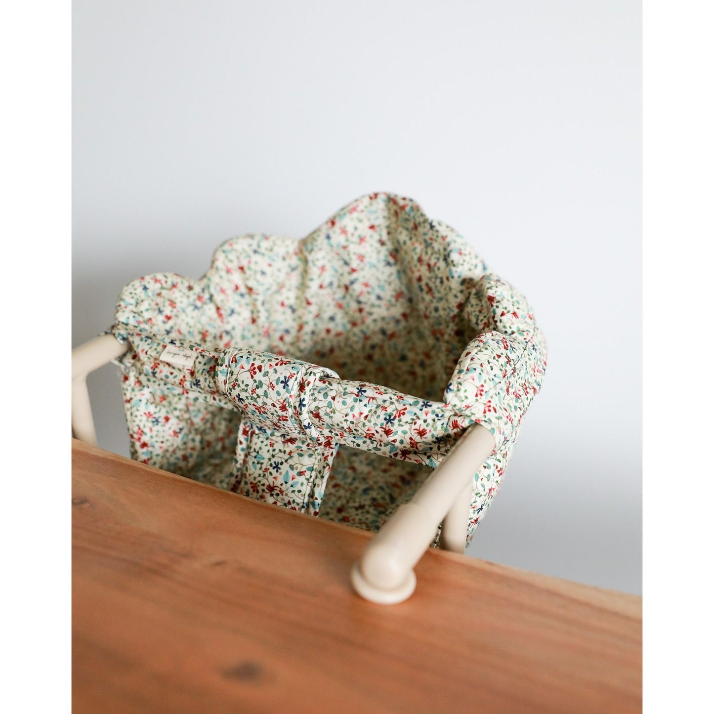 Silla para comer muñeca - Louloudi