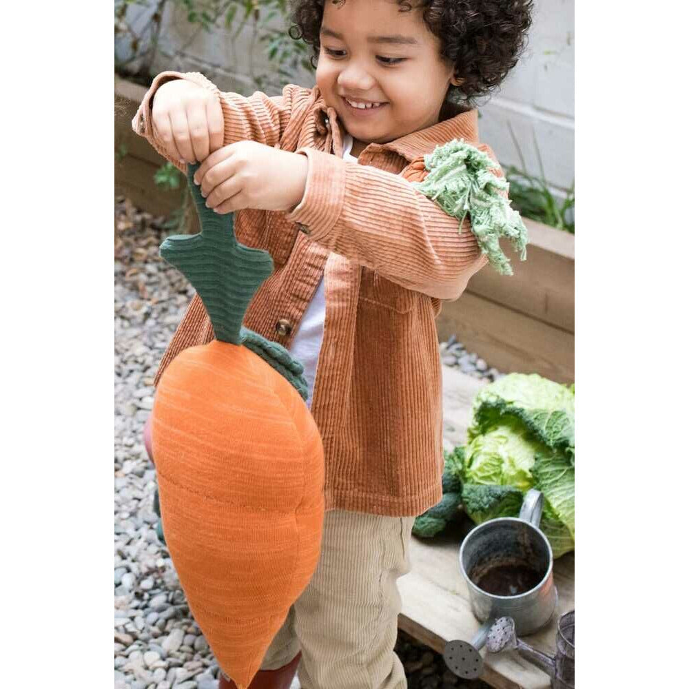 Cojín tejido - Cathy the Carrot