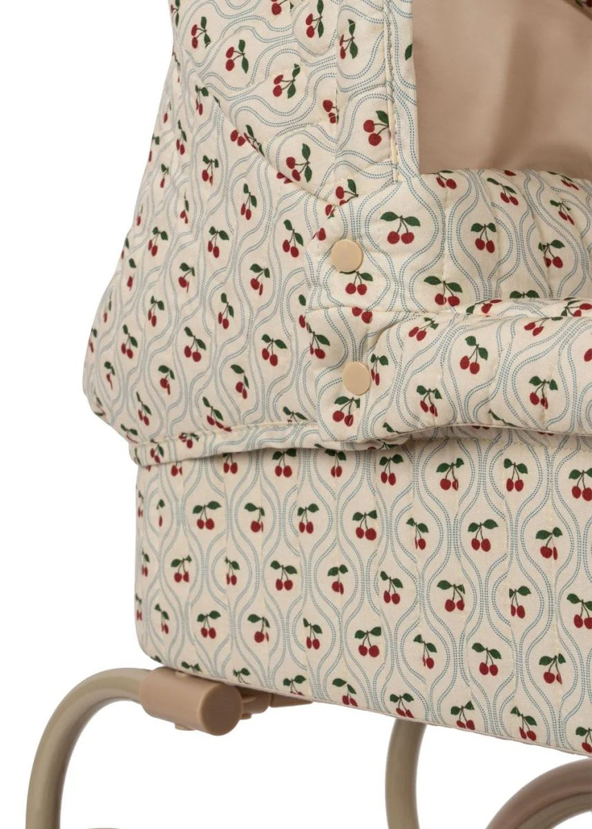 Coche / Moises Vintage para muñecas Minnie - Cherry motif
