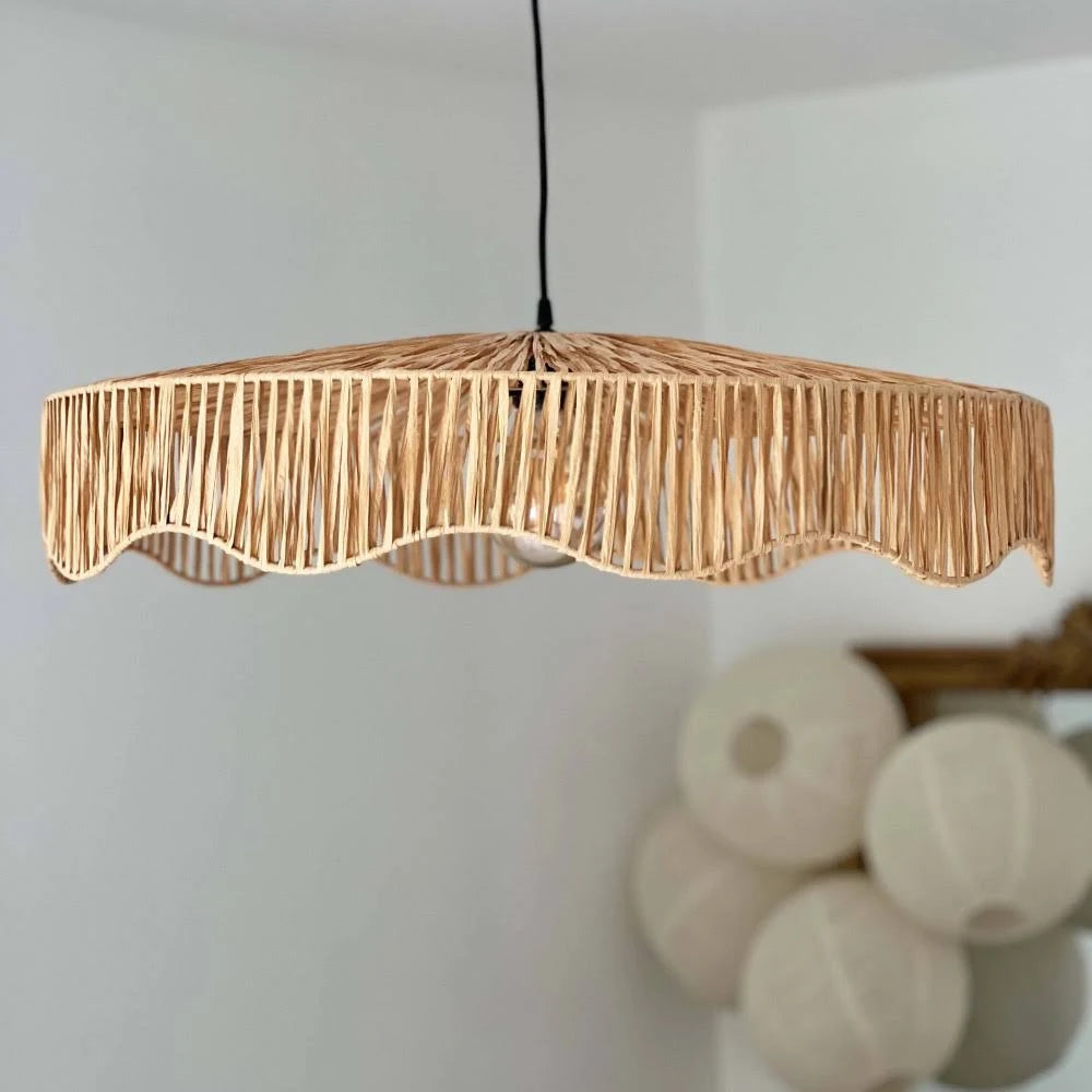 Lámpara colgante scalloped rafia