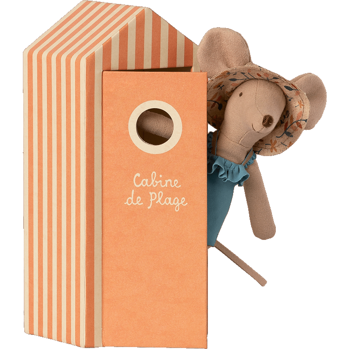 Ratoncito - Beach Mice Mum in a Cabin