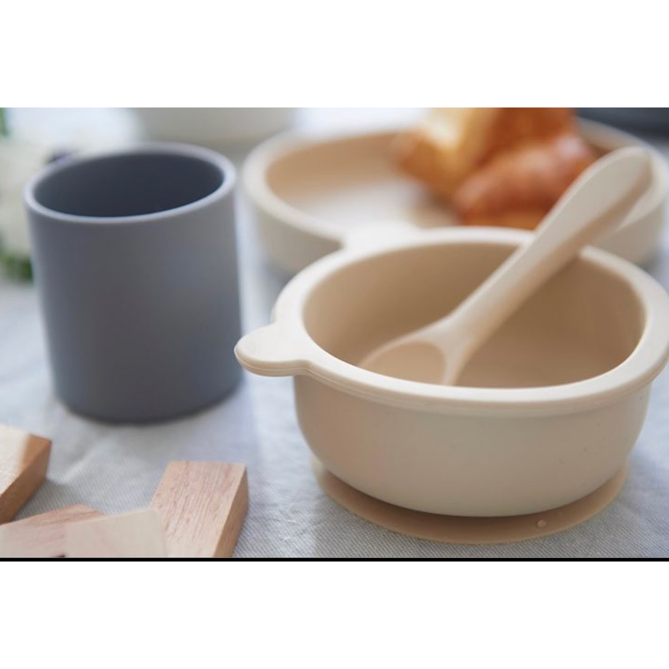 Bowl Silicona Bear - Beach Sand