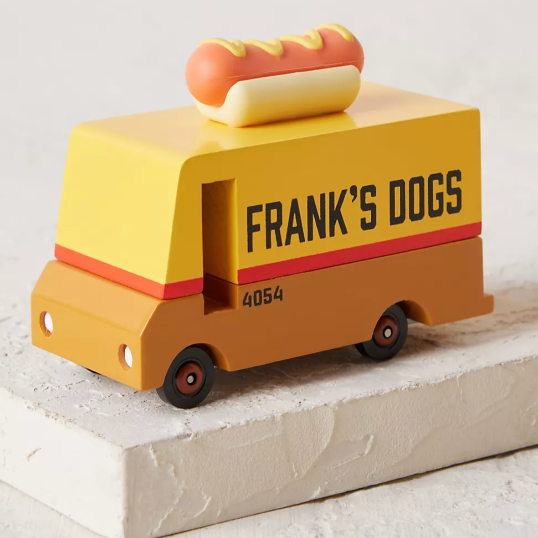 Auto De Madera - Hot dog Van