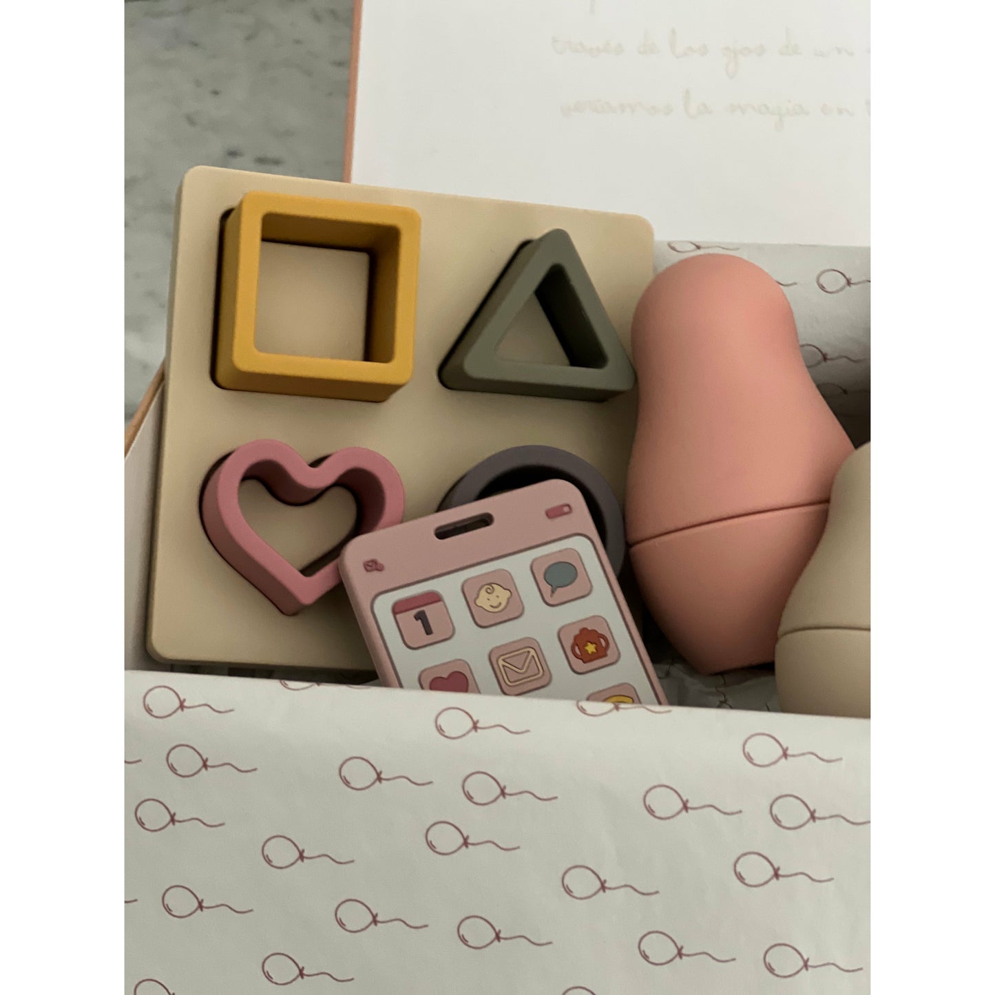 Caja de regalo Mis Primeros Juguetes - Dusty