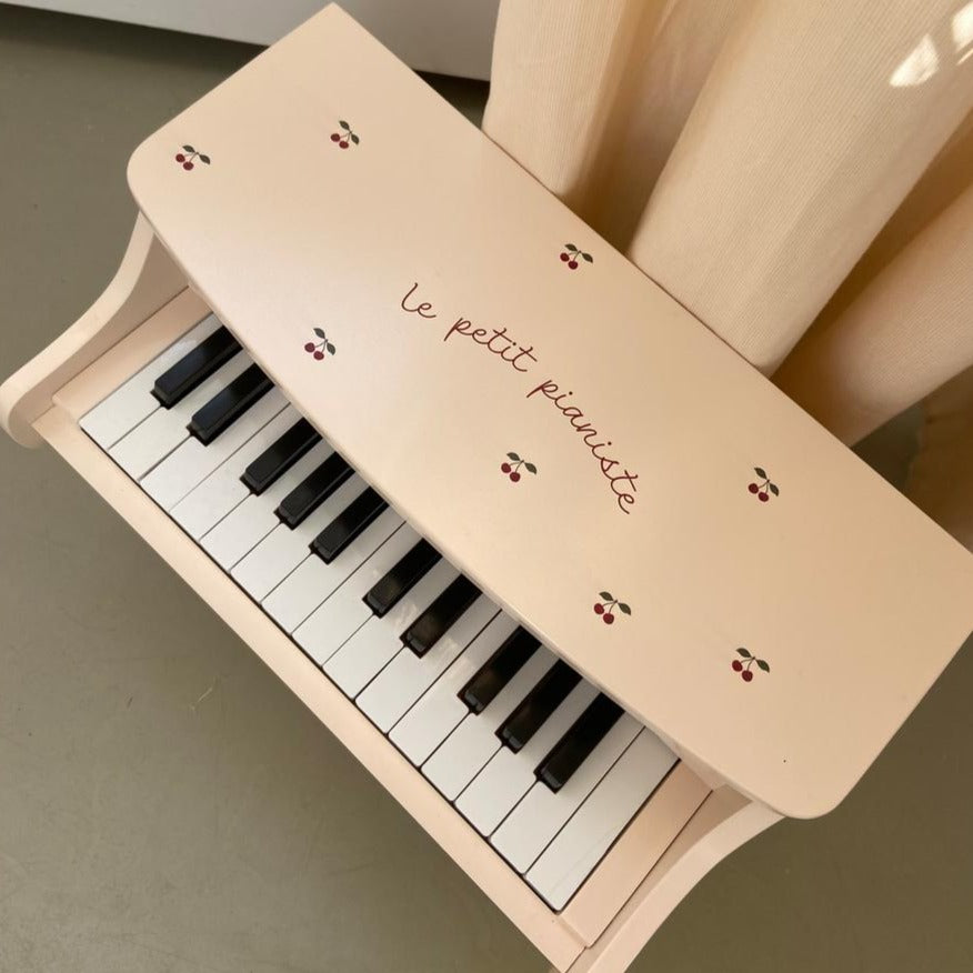 Wooden Piano - Cherry