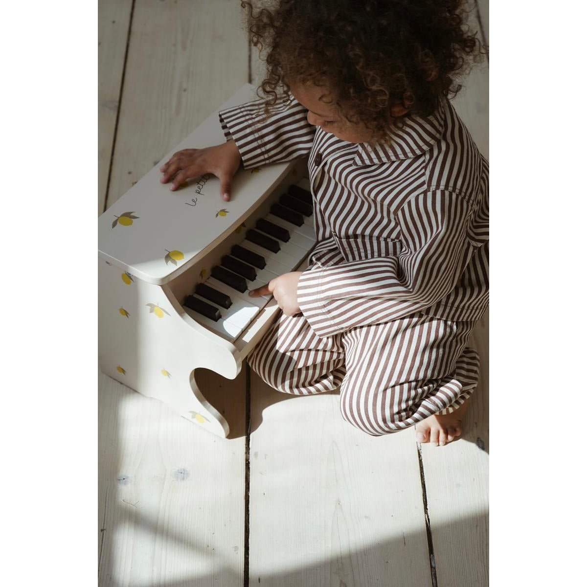 Wooden Piano - Lemon