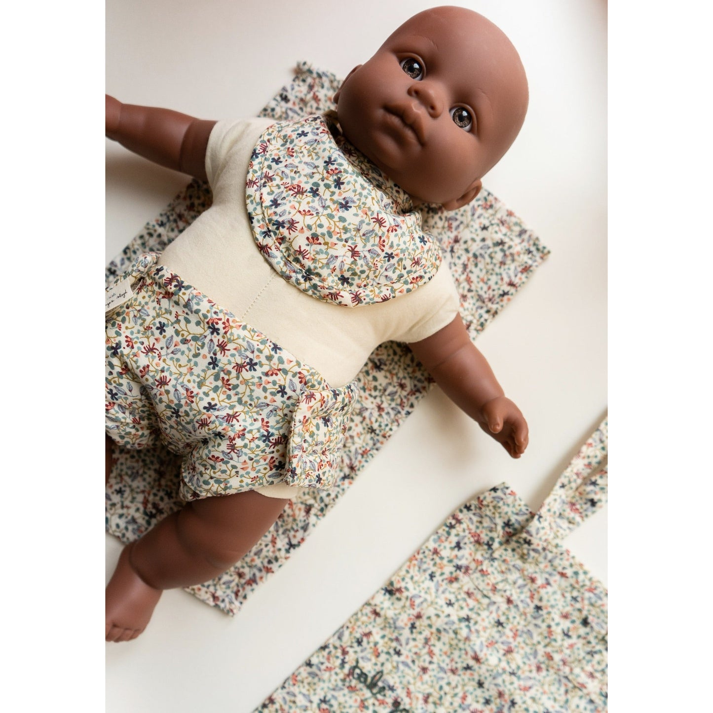 Set de muda para muñeca - Louloudi