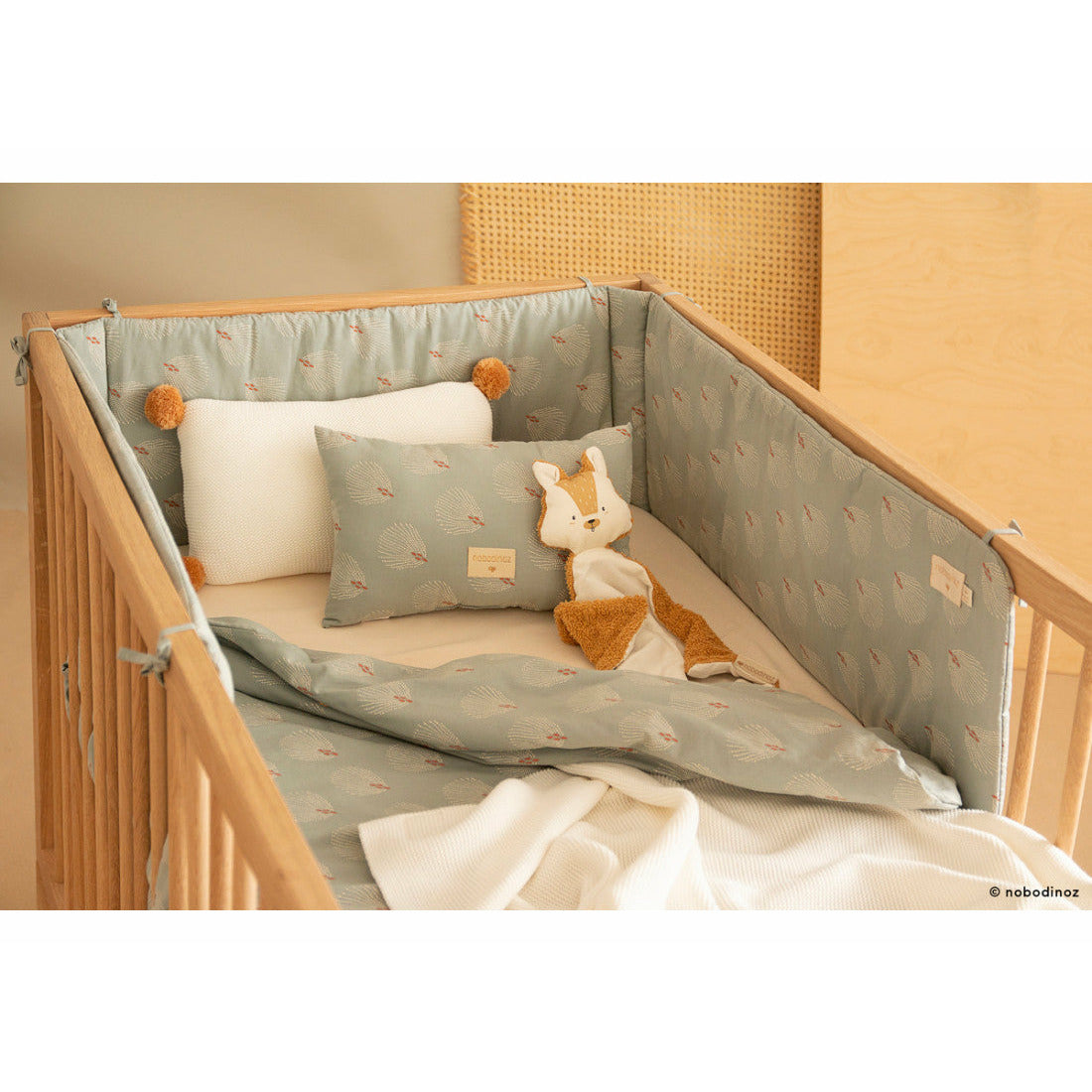Protector de cuna Nest - White Gatsby Antique Green