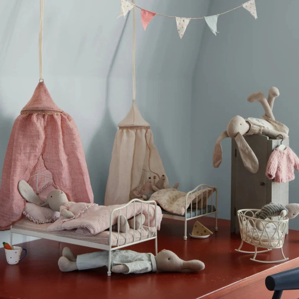 Cama matrimonial para ratoncitos - Off White