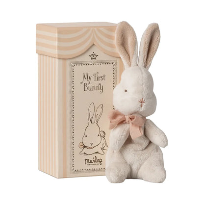 Peluche - My first bunny