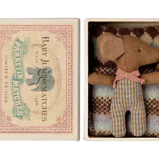 Ratoncito - Sleepy/wakey baby mouse in matchbox Rose
