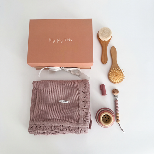 Caja de regalo - Baby essentials Dusty Rose