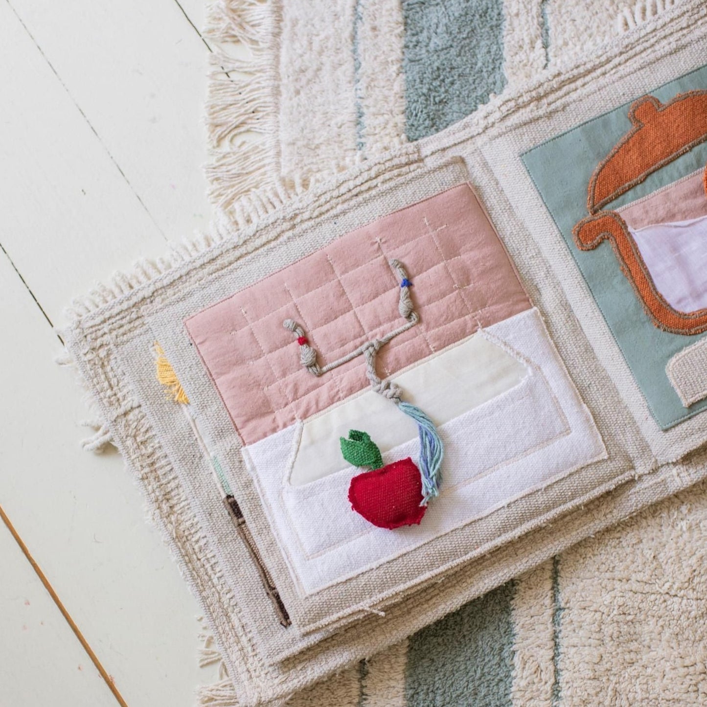 Libro textil - Cool Kids Eat Healthy