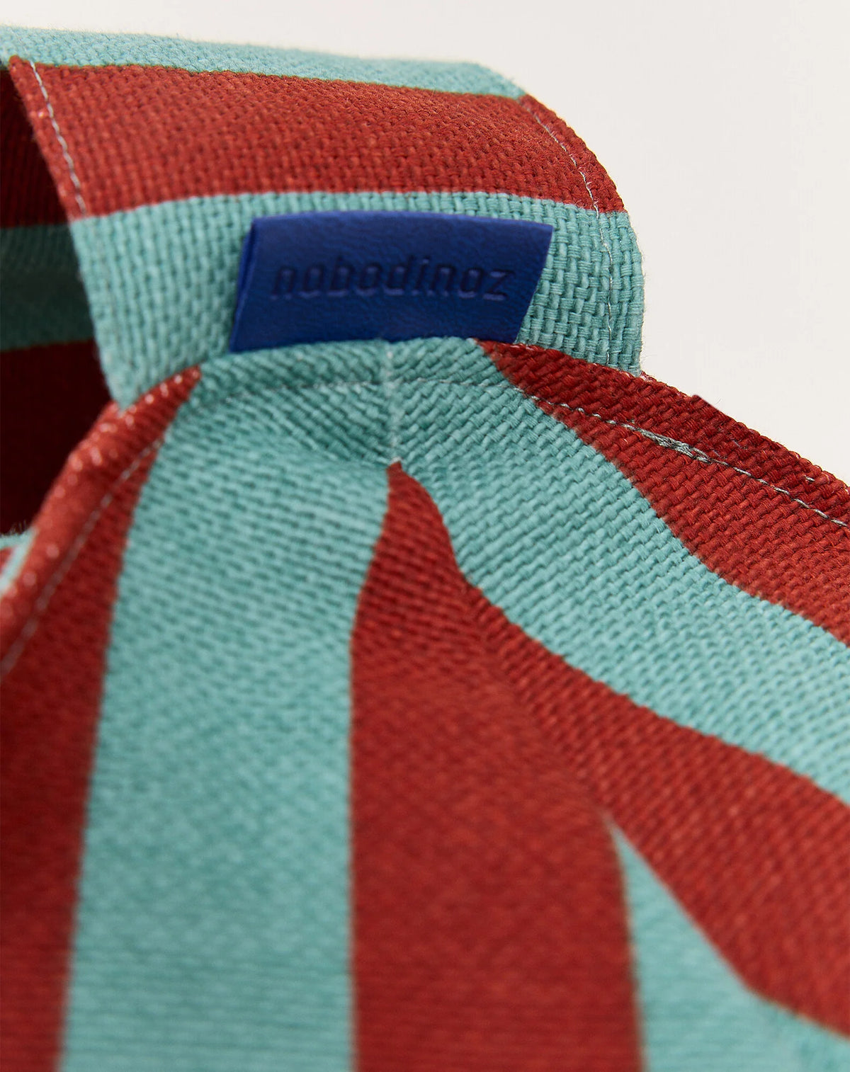 Pouf redondo vibes - Red teal green stripes