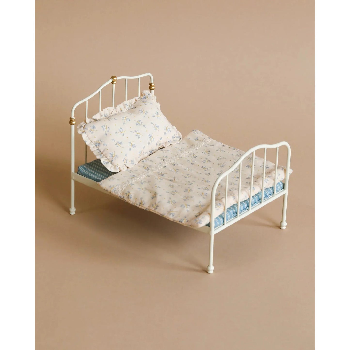Cama matrimonial para ratoncitos - Off White