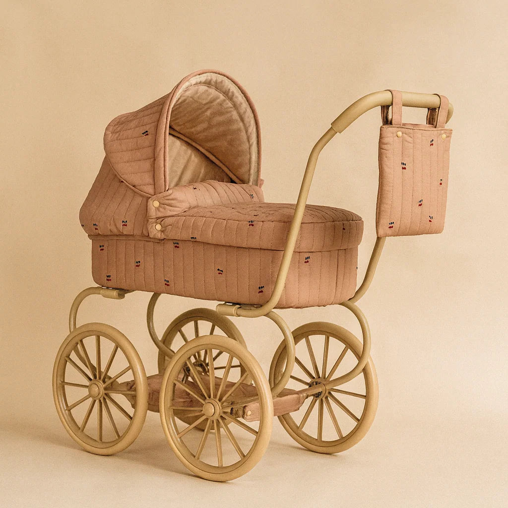 Coche / Moises Vintage para muñecas Minnie - Cherry blush