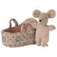 Ratoncito - Baby mouse in carry cot - Rose