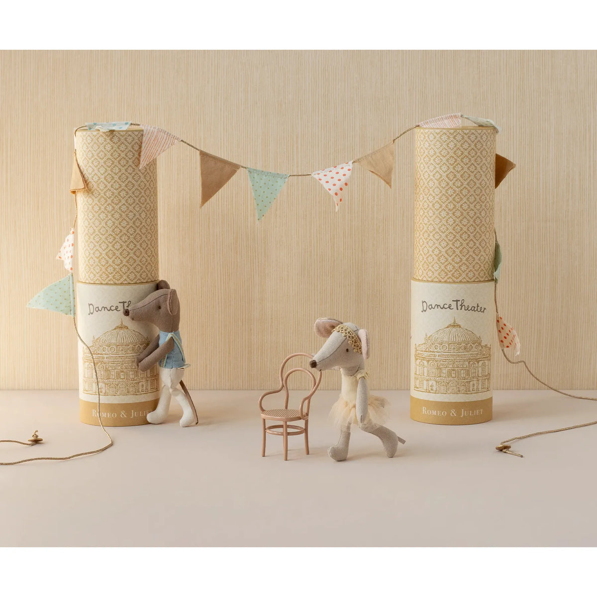 Ratoncito bailarina - Ballet dancer mouse, Big sister