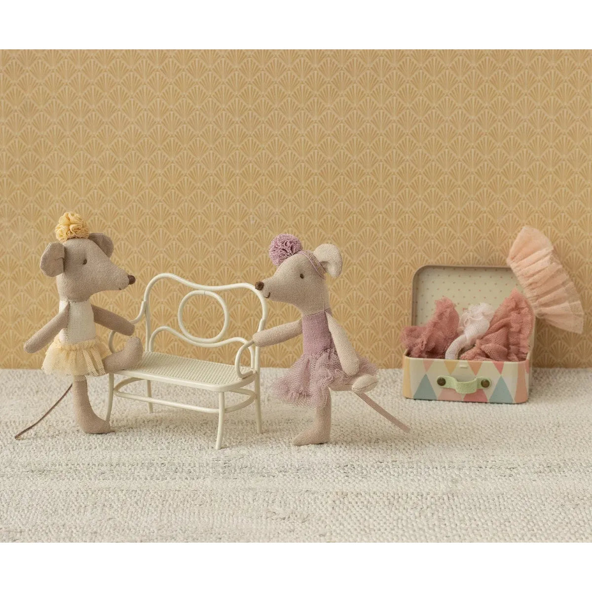 Ratoncito - Ballerina mouse, Little sister - Heather