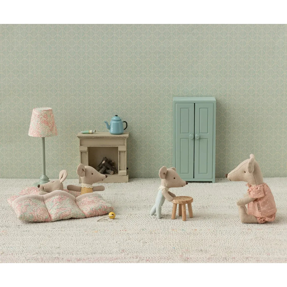 Ratoncitos - Triplets, Baby mice in matchbox - Checker