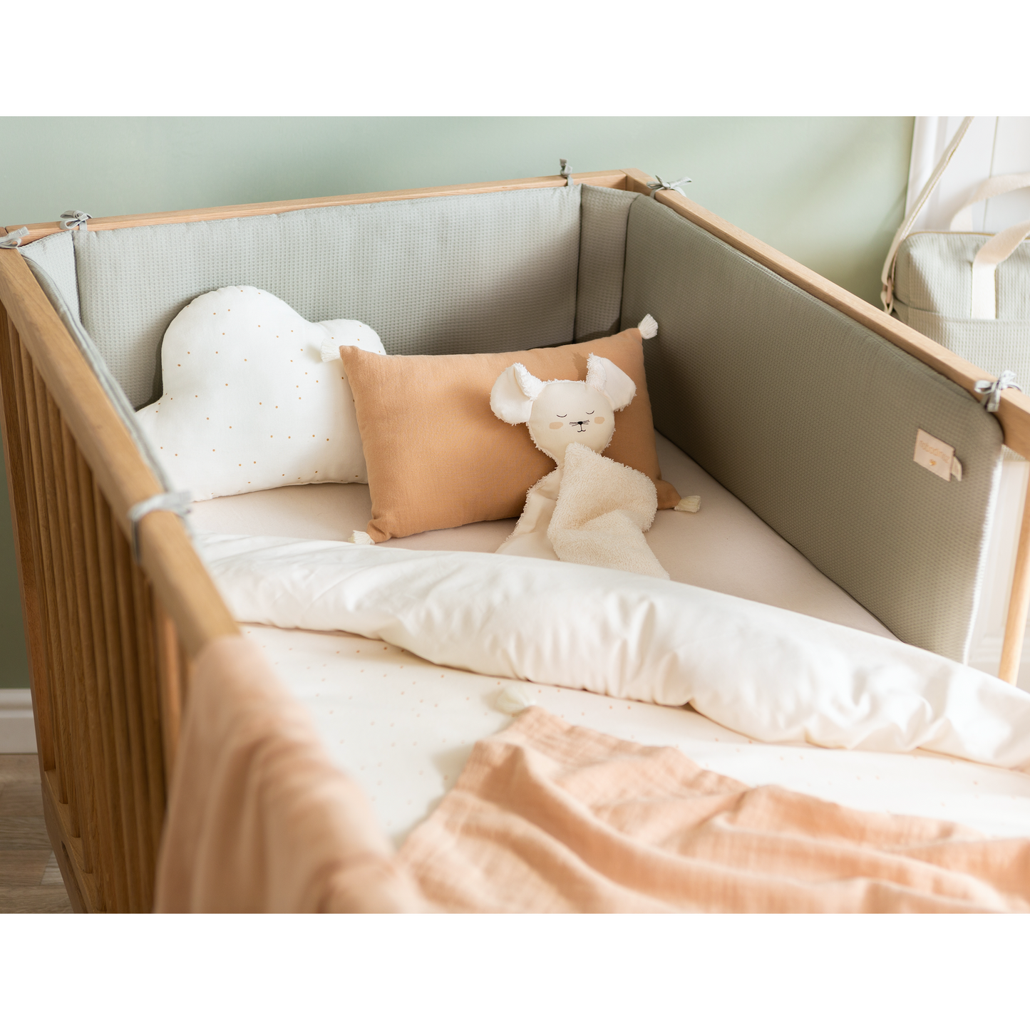 Protector de cuna Nest -  HoneyComb Laurel Green