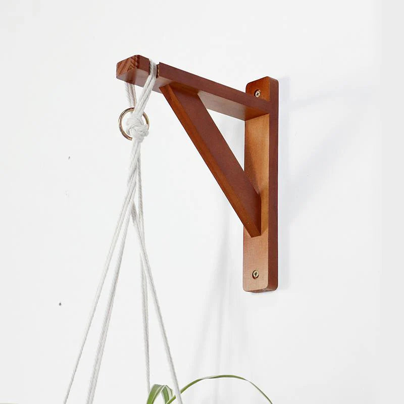 Escuadra de madera pequeña