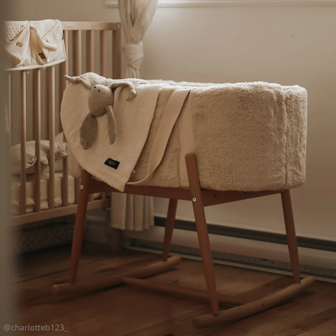 Moisés Kuko Basket - Fur Milk
