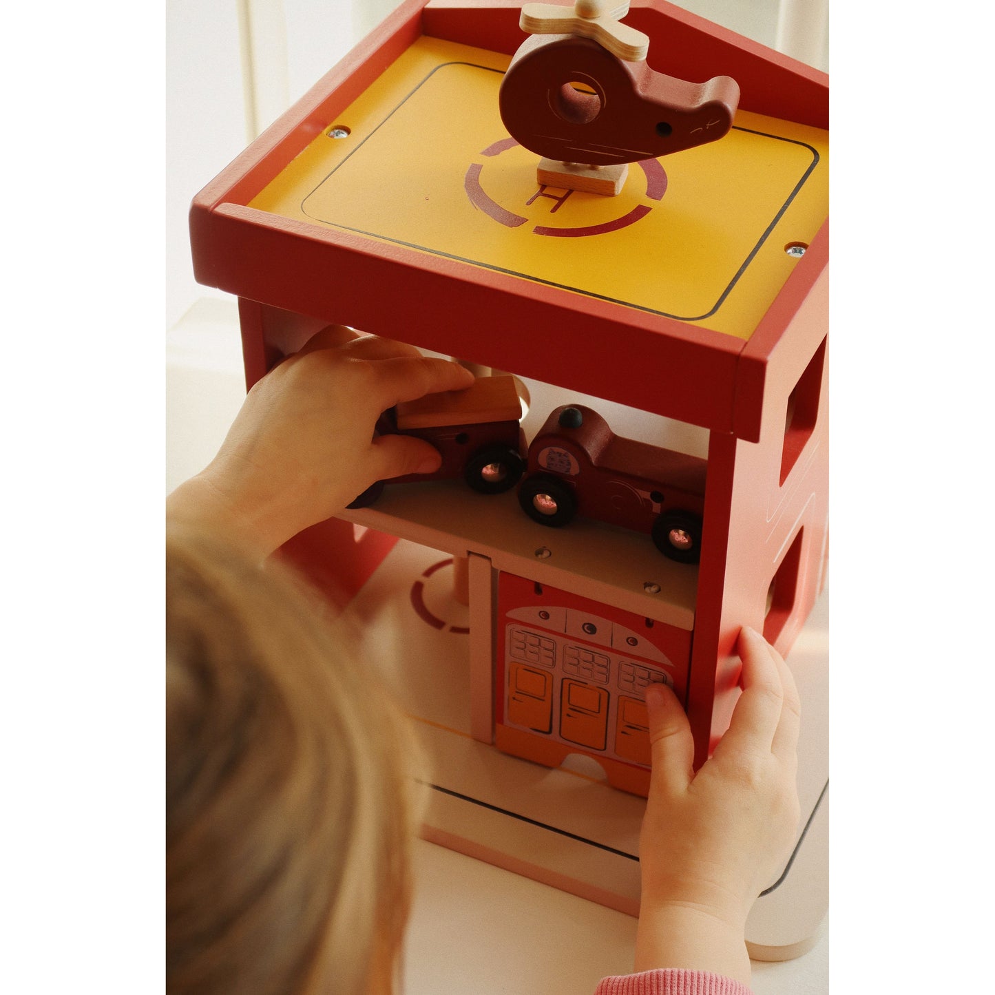 Estación de bomberos madera FSC