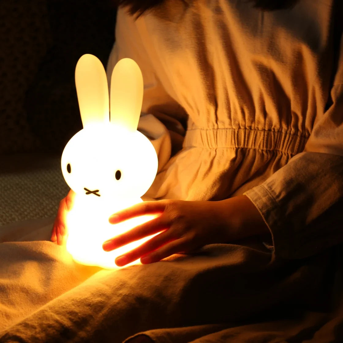 Espantacuco / Lámpara - Miffy shines lamp 22 cm