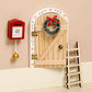 Puerta de madera para ratoncitos - Celebration