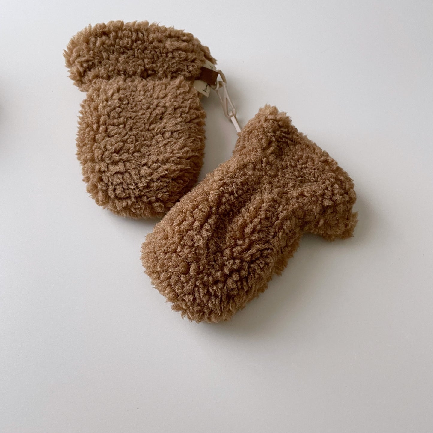 Mitones Grizz teddy baby mittens - Tobbaco brown
