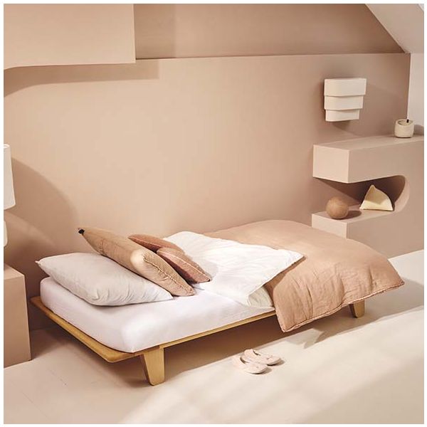 PRE-ORDER Cama de transición Yomi