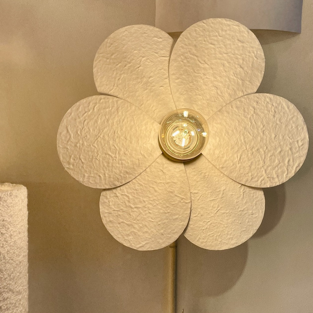 Aplique Leva papel maché