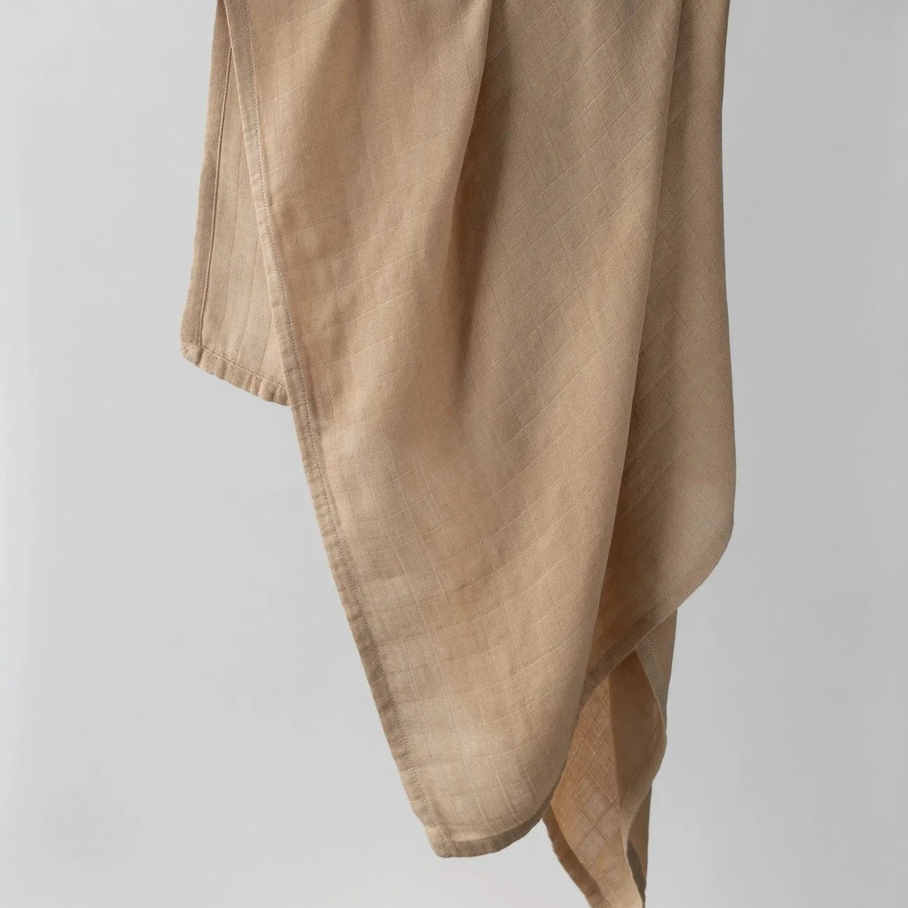 Swaddle / Manta Muselina 100% algodón orgánico - Taupe
