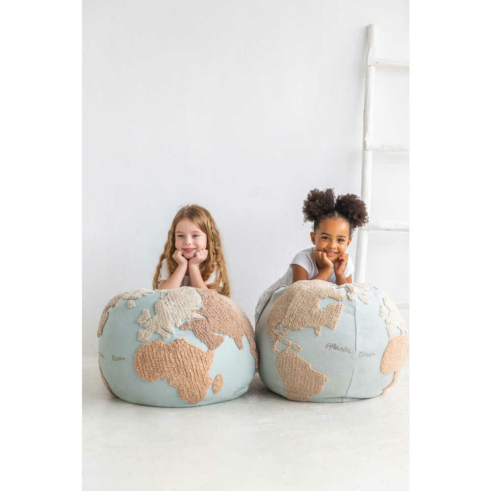 Pouf World Map