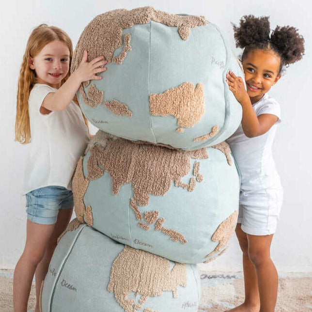 Pouf World Map